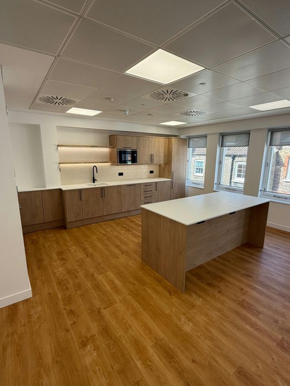 Property photo 2 of 7 Kitchen.Jpg