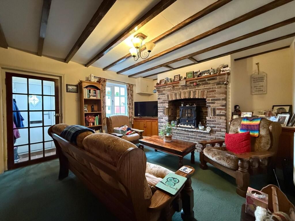 Property photo 2 of 17