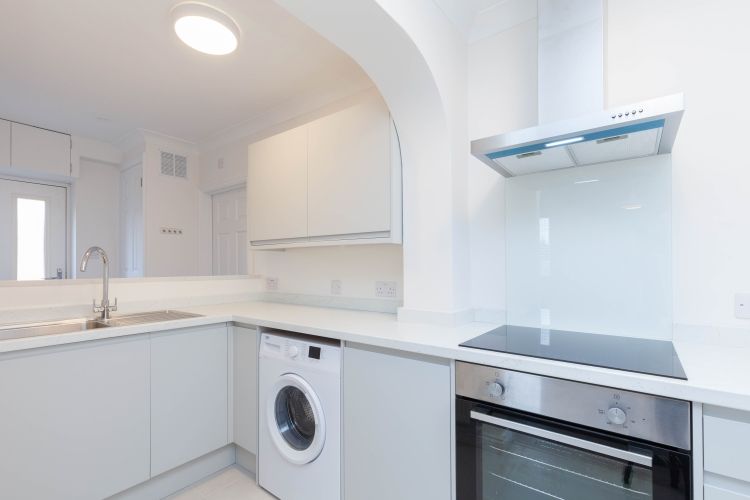 Property photo 2 of 7 271638