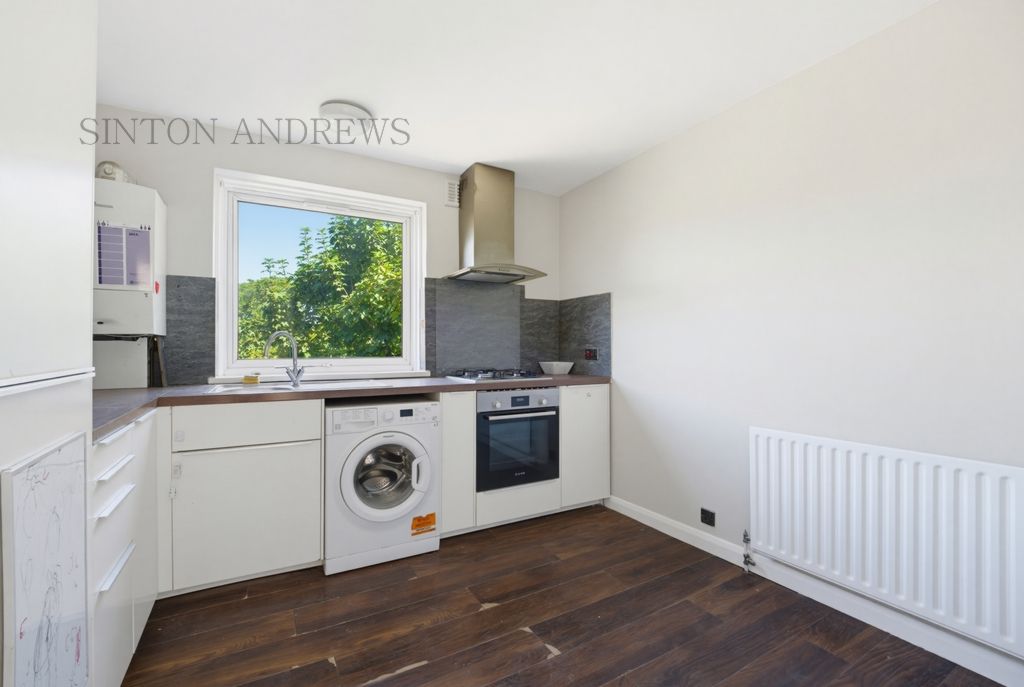 Property photo 2 of 11 Photo 9