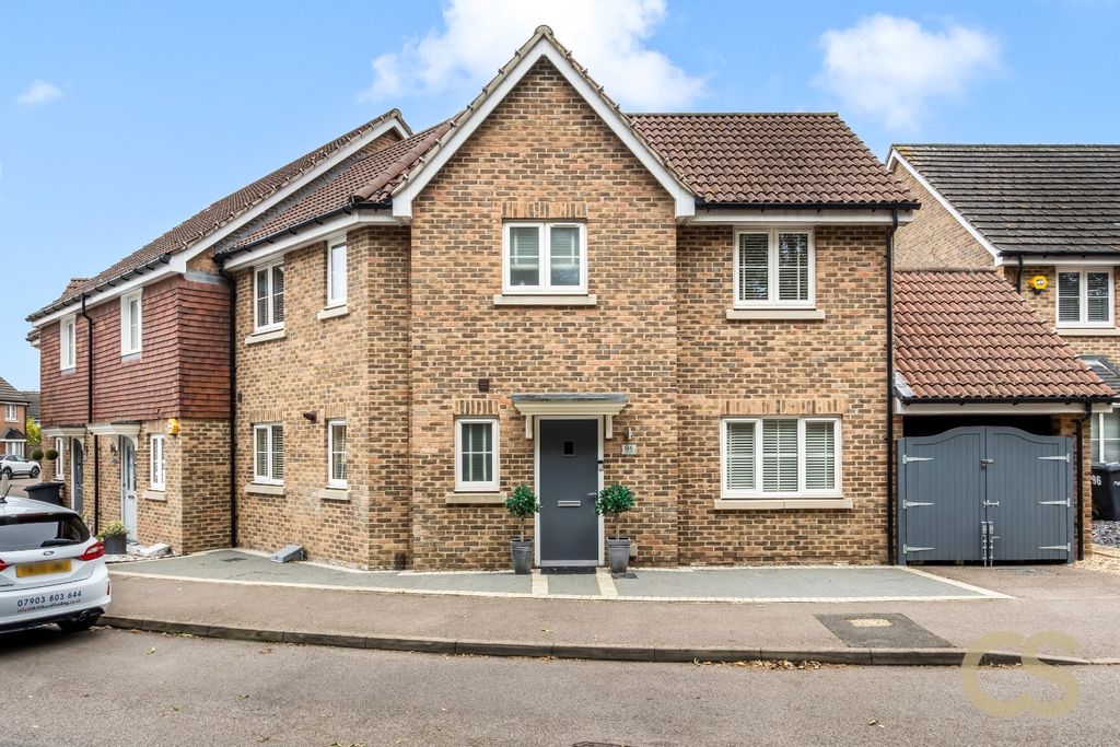 Property photo 1 of 22 4564433