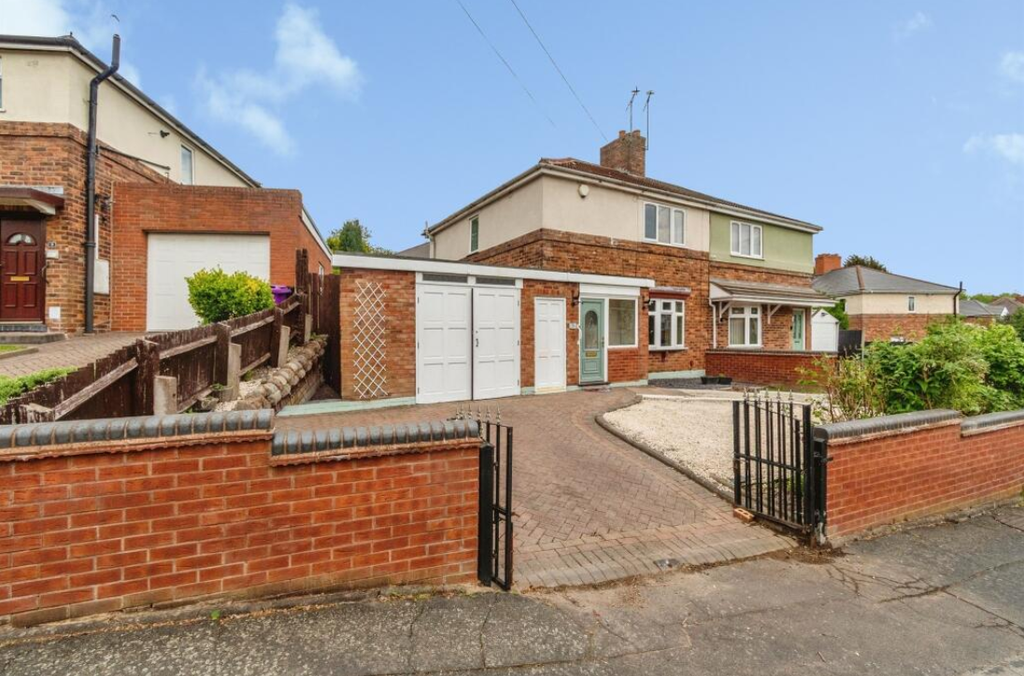 Property photo 1 of 10