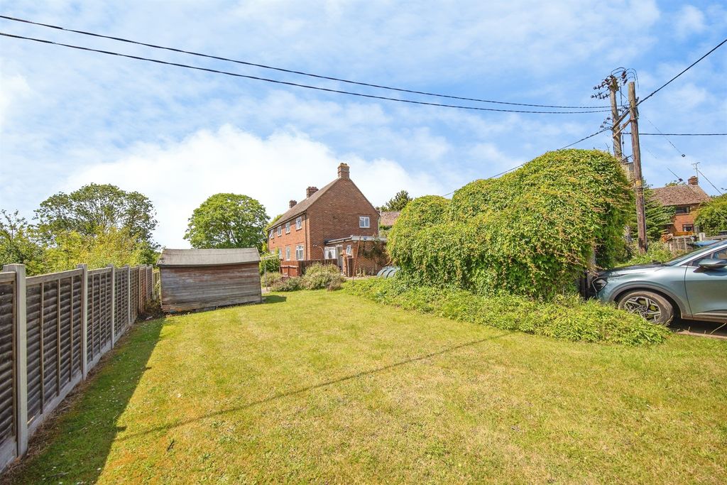 Property photo 3 of 19