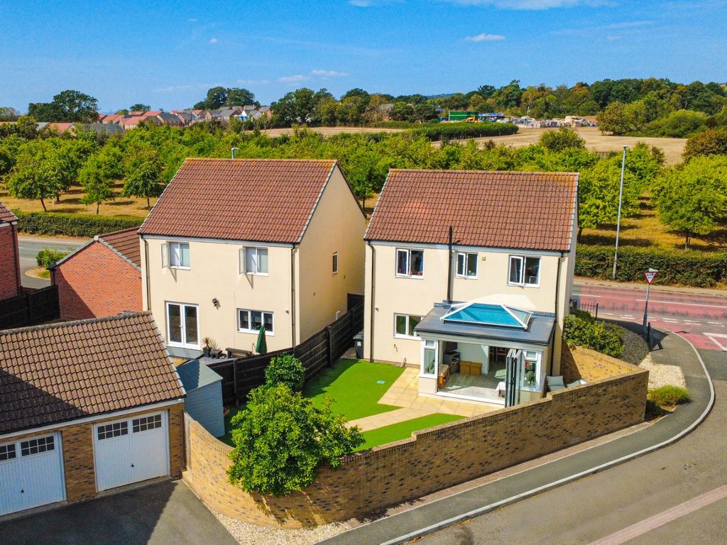 Property photo 2 of 29 5391584