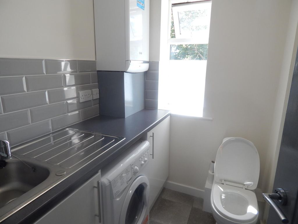 Property photo 2 of 5 Utility Room