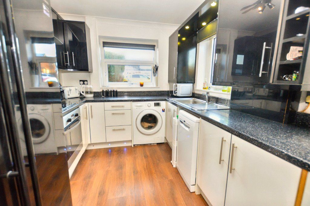 Property photo 3 of 12 Picture No. 06