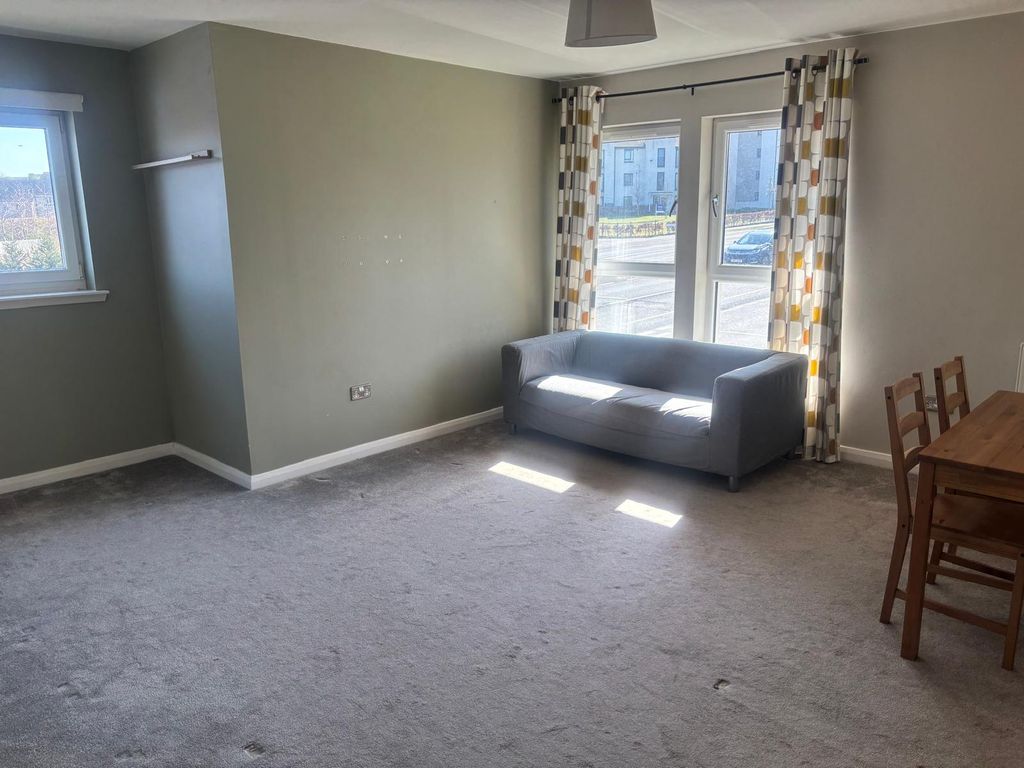 Property photo 3 of 12 Img-20250424-Wa0021