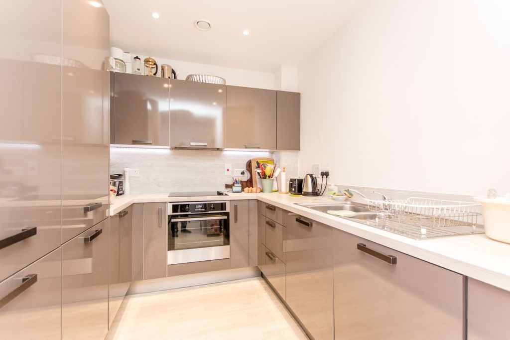 Property photo 3 of 10 Photo 09