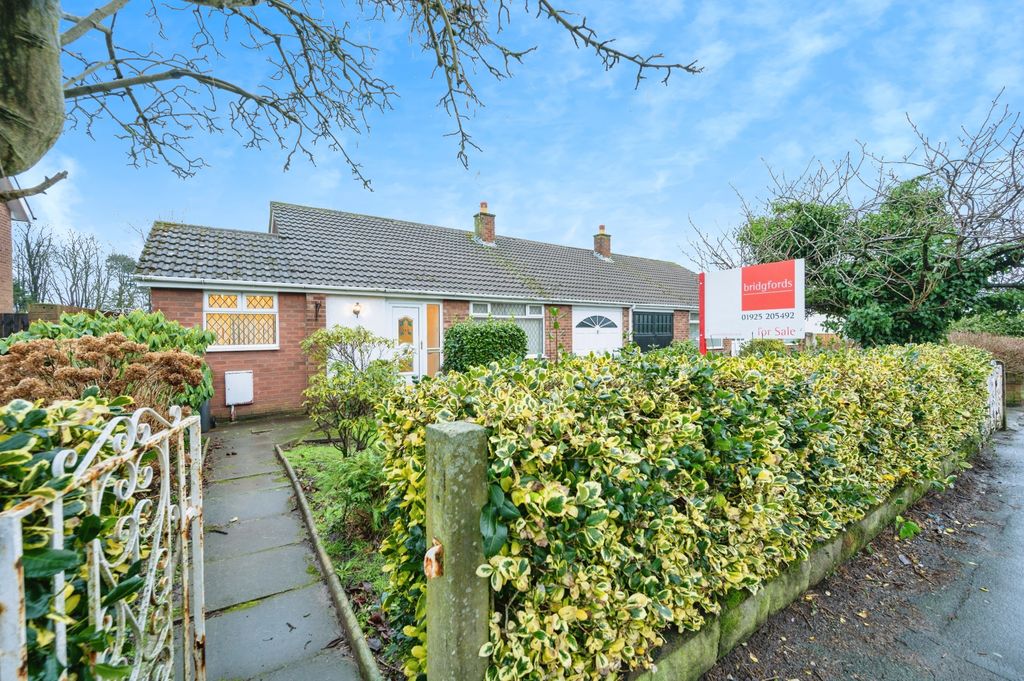 Property photo 1 of 17 Photography