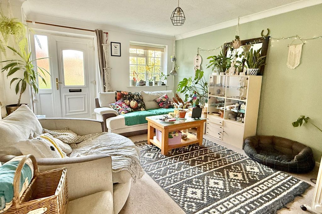 Property photo 3 of 13 Gallery