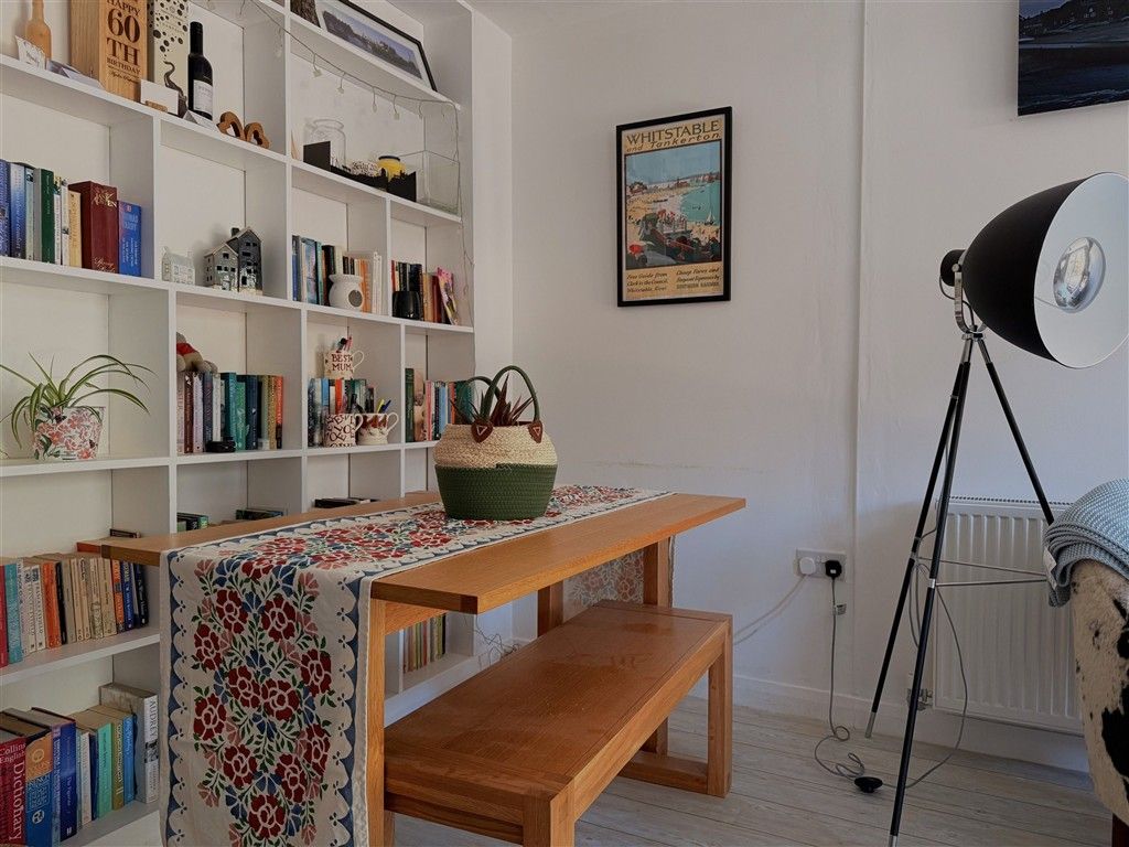 Property photo 3 of 15 Dining Area