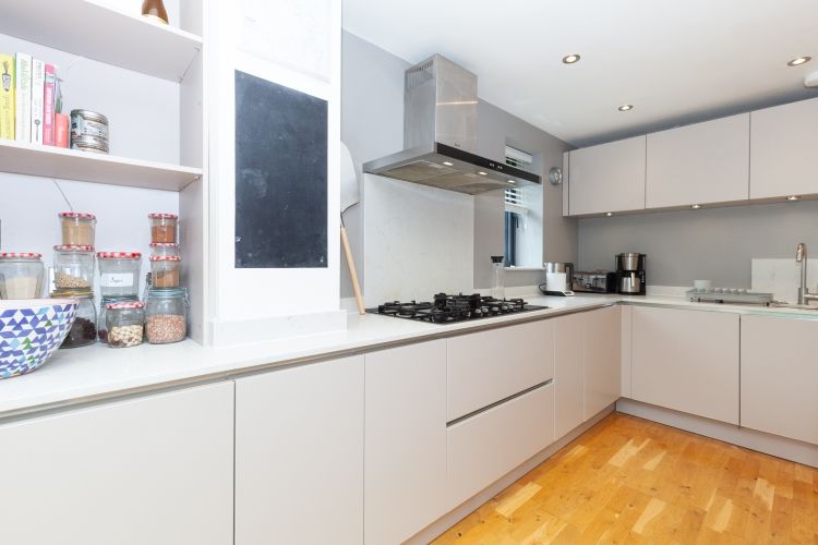 Property photo 2 of 9 226890