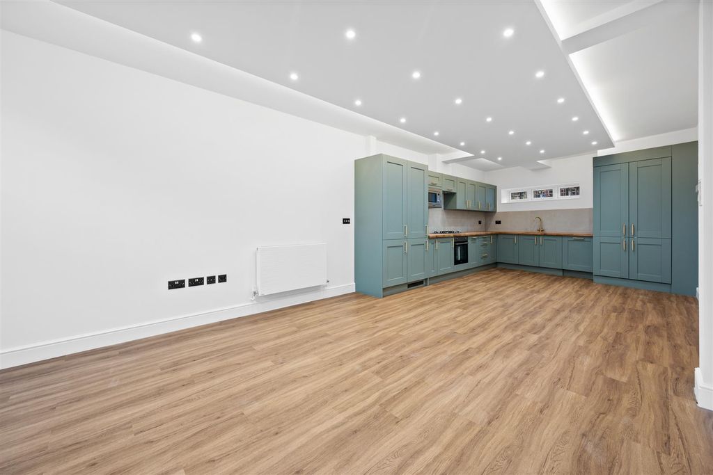 Property photo 2 of 27 2Townhouseweb03.Jpg