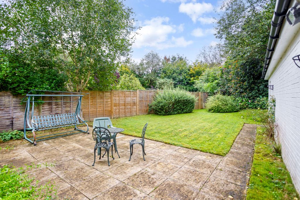 Property photo 3 of 12
