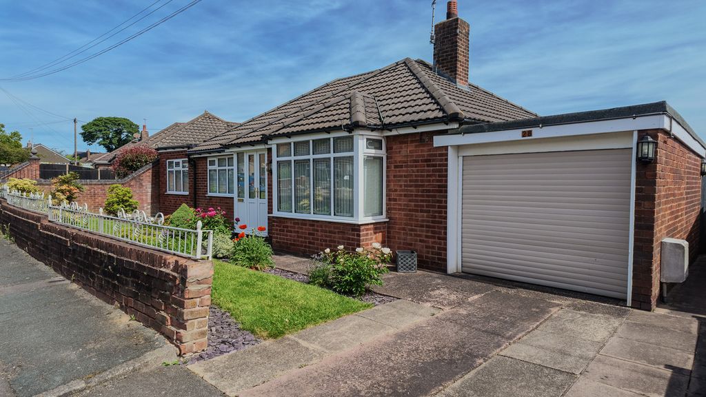 Property photo 2 of 19