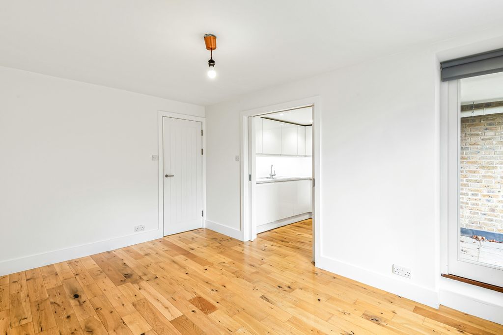 Property photo 3 of 9 Reception Room