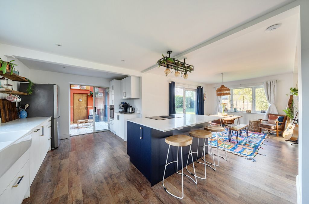 Property photo 3 of 22 1415823-9-69A9565...