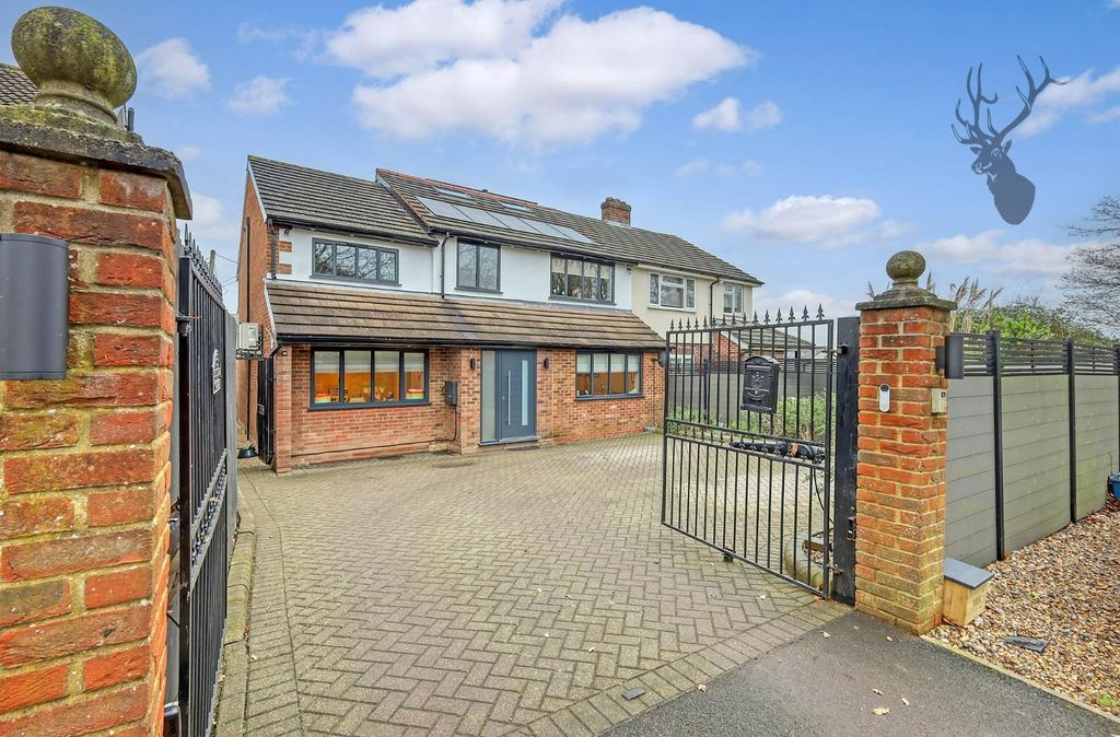 Property photo 1 of 30