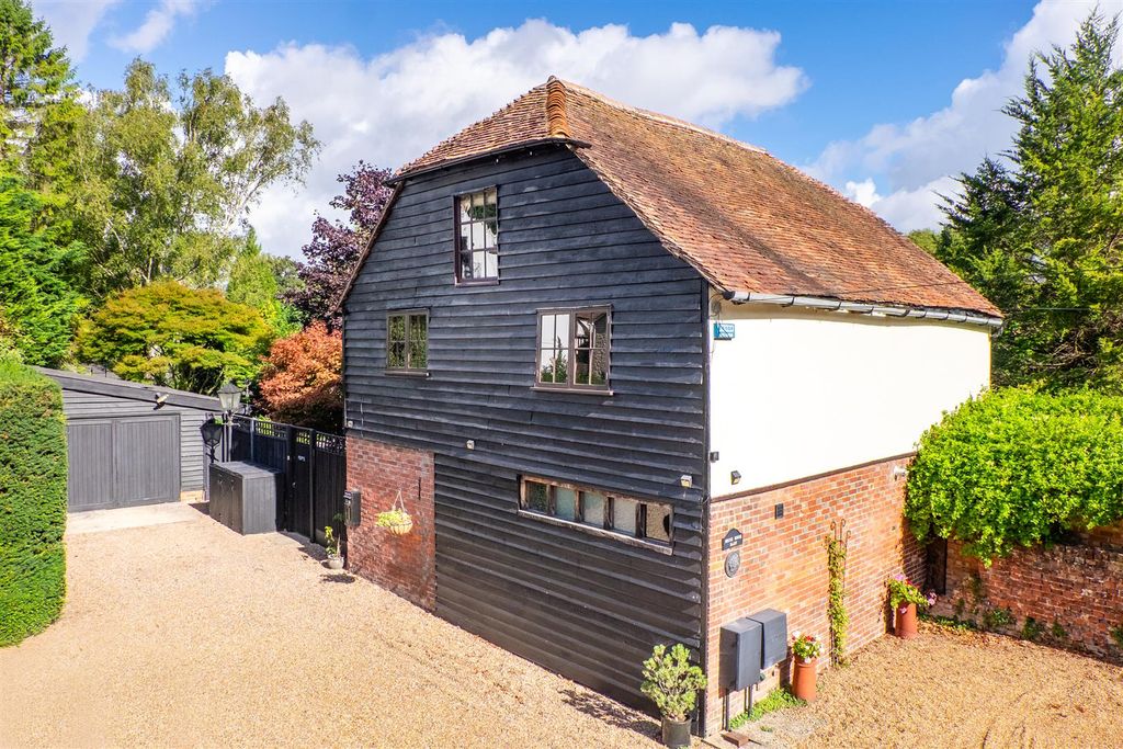 Property photo 1 of 27 Brookhousebarn-14.Jpg