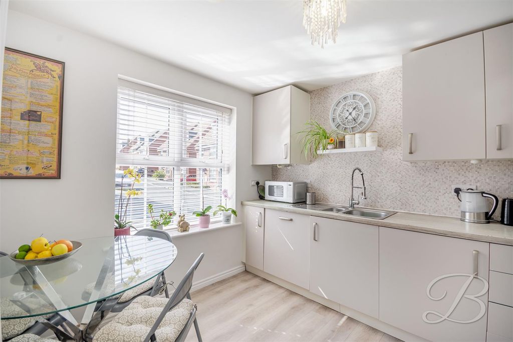 Property photo 2 of 28 Ccltd-15.Jpg