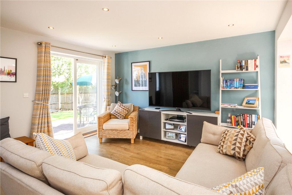 Property photo 2 of 17 Reception Room