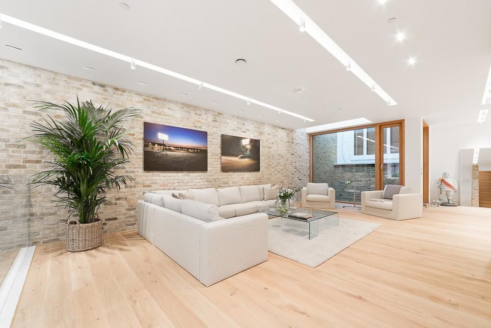 Property photo 1 of 16 2.Jpg