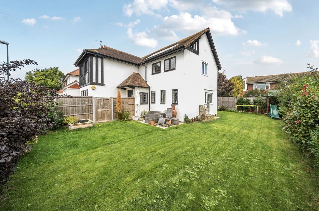 Property photo 1 of 20