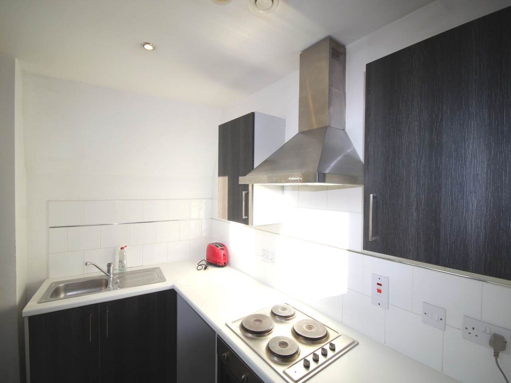 Property photo 3 of 5 3