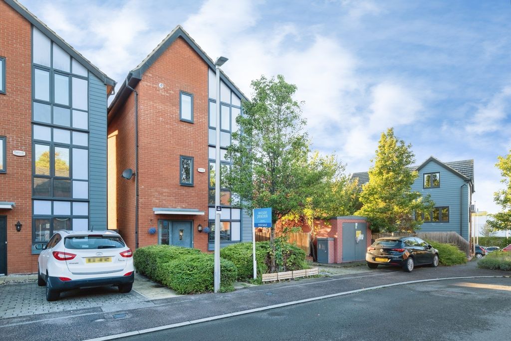 Property photo 1 of 22 Pbox-Img.Jpg