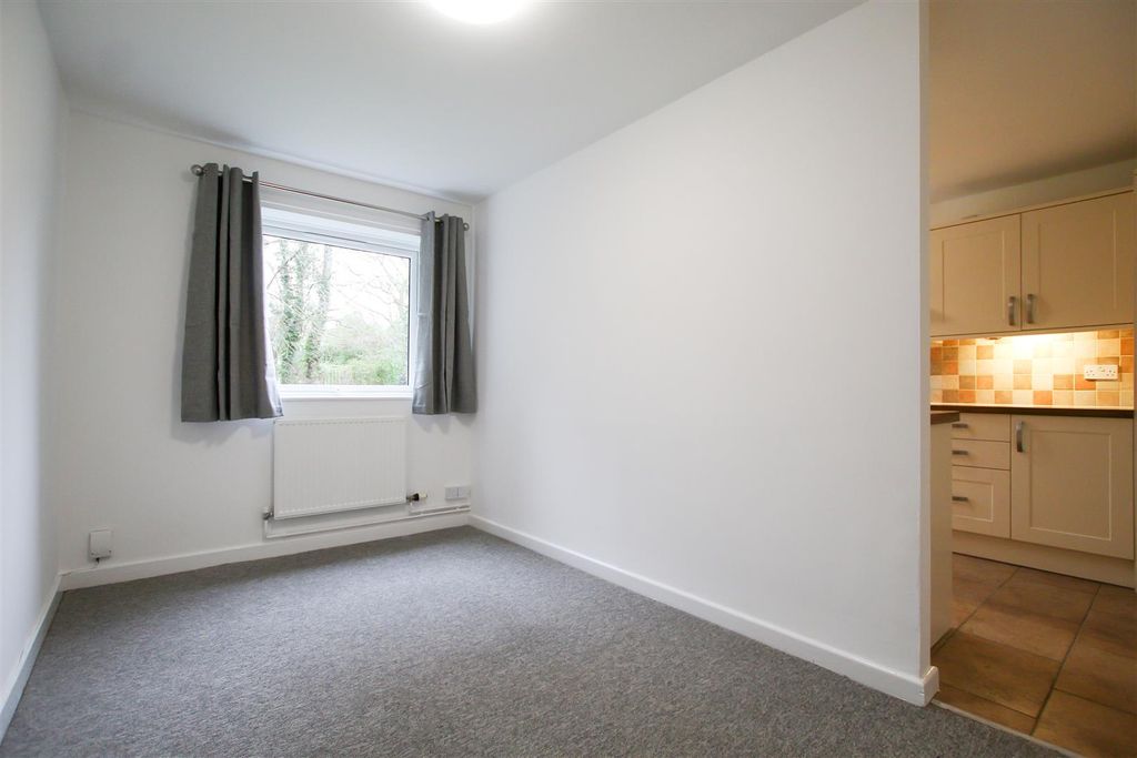 Property photo 3 of 13 Img_4889.Jpg