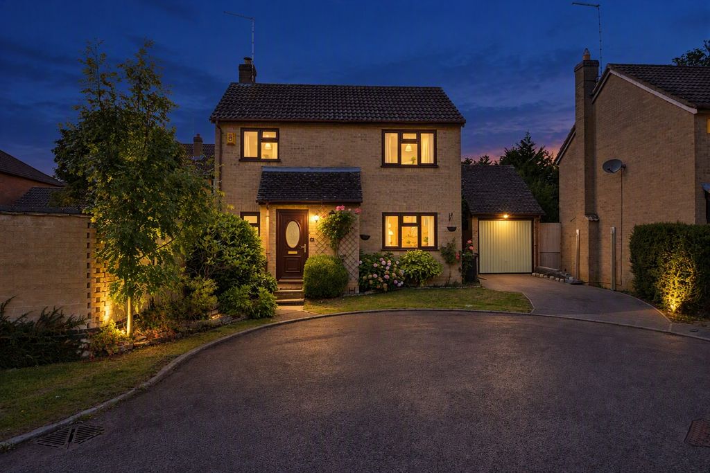 Property photo 1 of 19