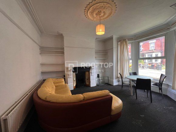 Property photo 1 of 15 8987474.Jpg