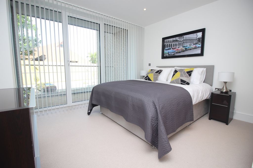 Property photo 3 of 7 Master Bedroom 3