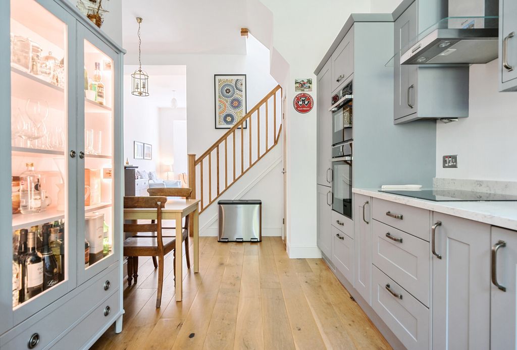 Property photo 3 of 20 15-681B3237Cbdc8-...
