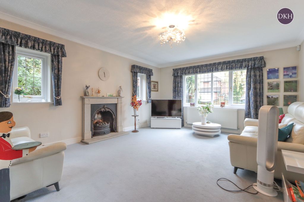 Property photo 3 of 18 Picture No. 04