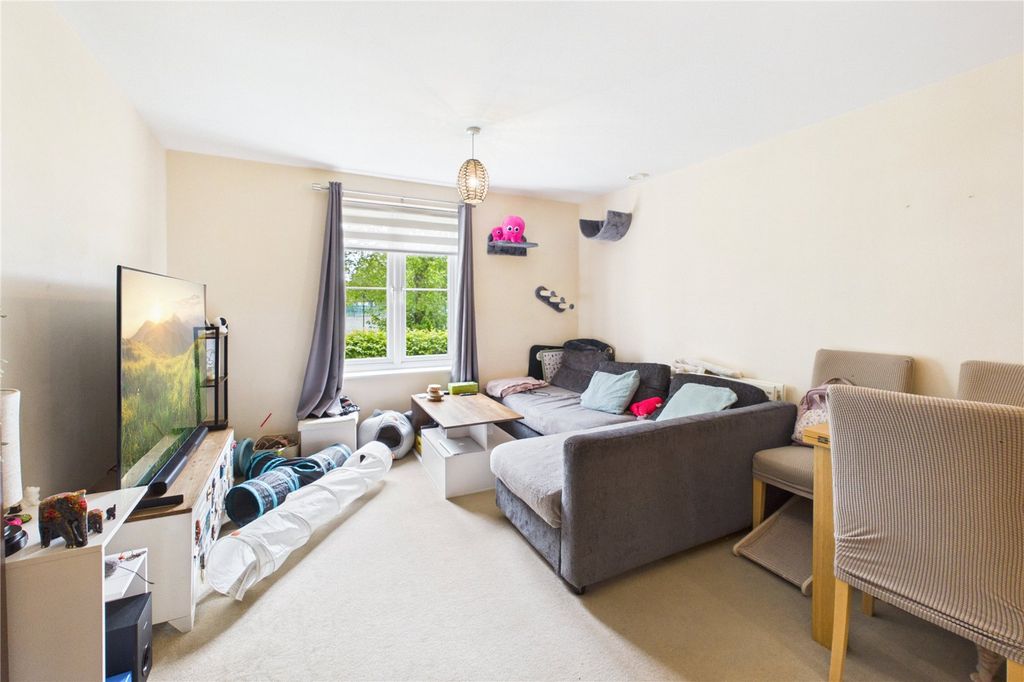 Property photo 3 of 13 Picture No. 31