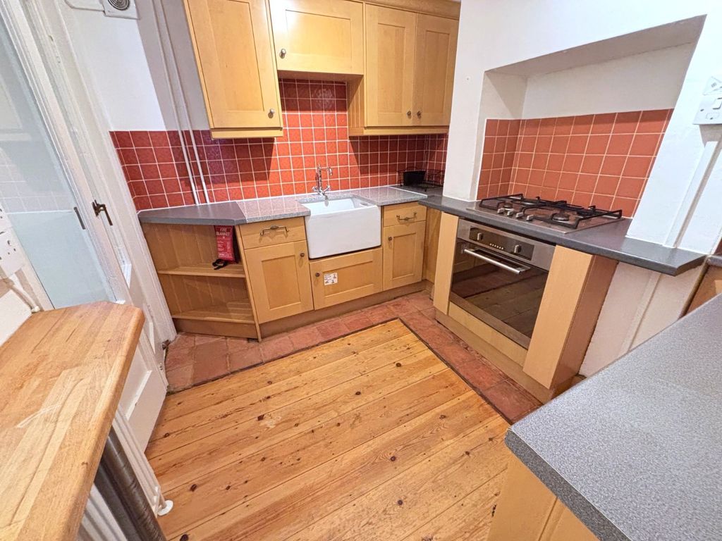 Property photo 3 of 9 Picture 3