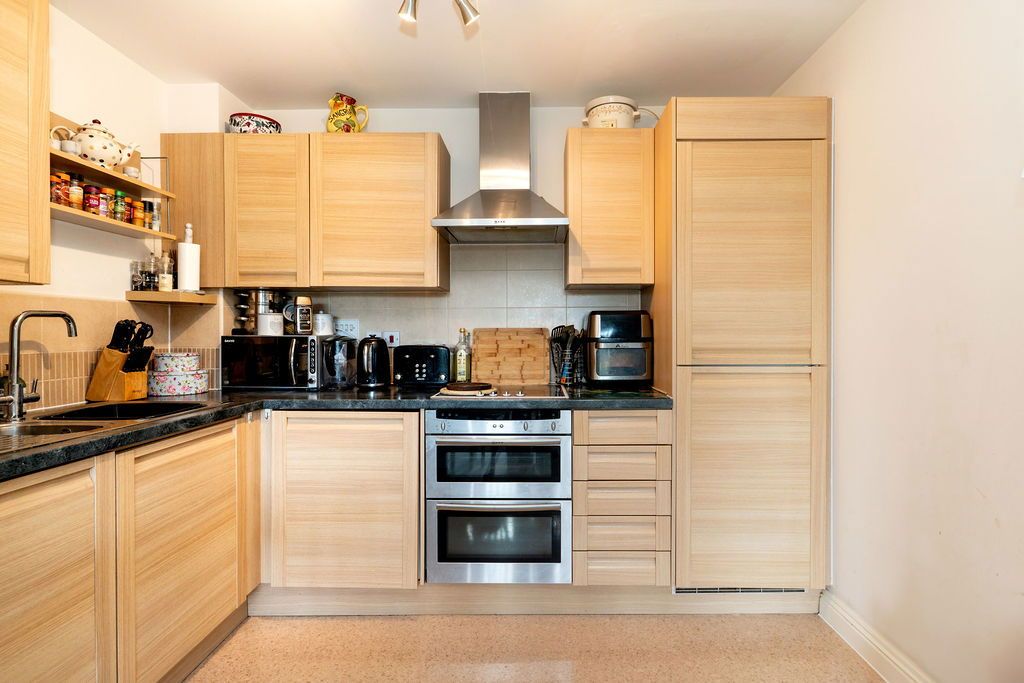 Property photo 3 of 10