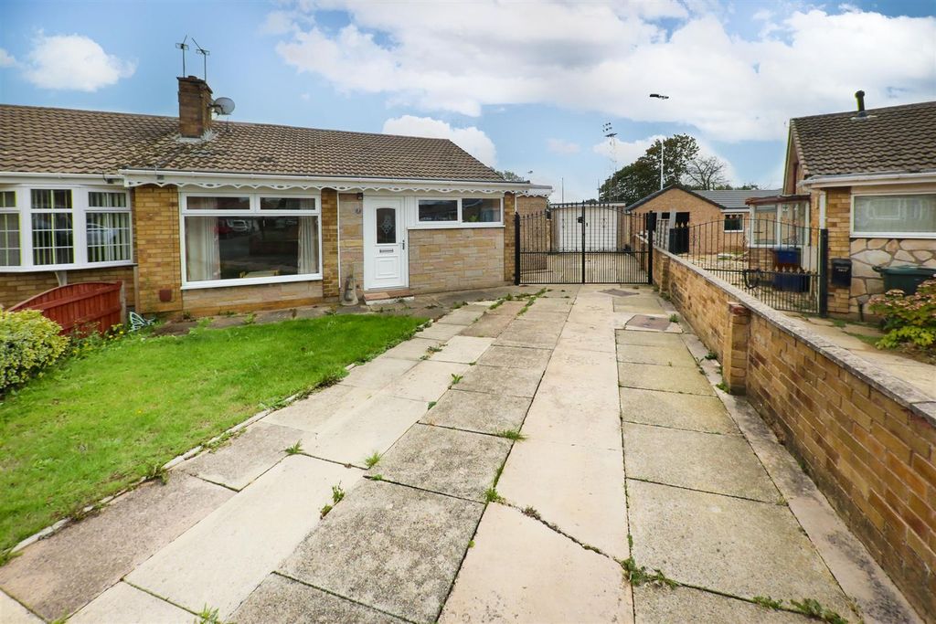Property photo 1 of 14 Front