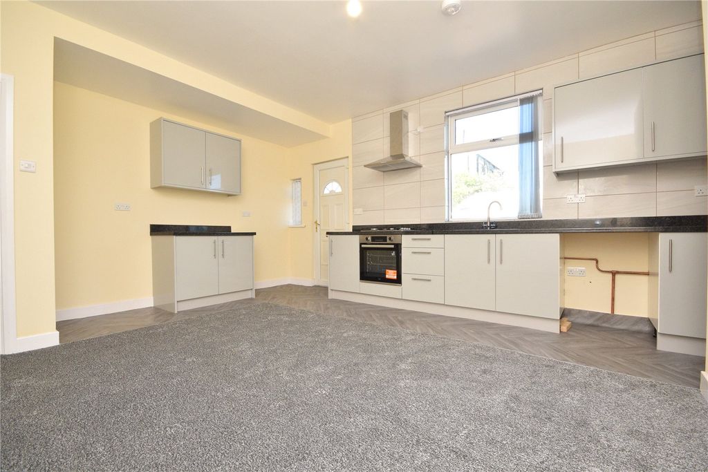 Property photo 2 of 11 Picture No. 10