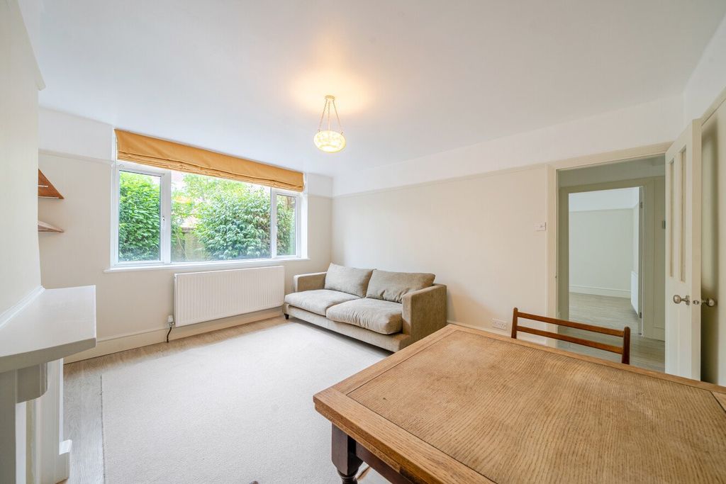 Property photo 2 of 8 Picture No. 05