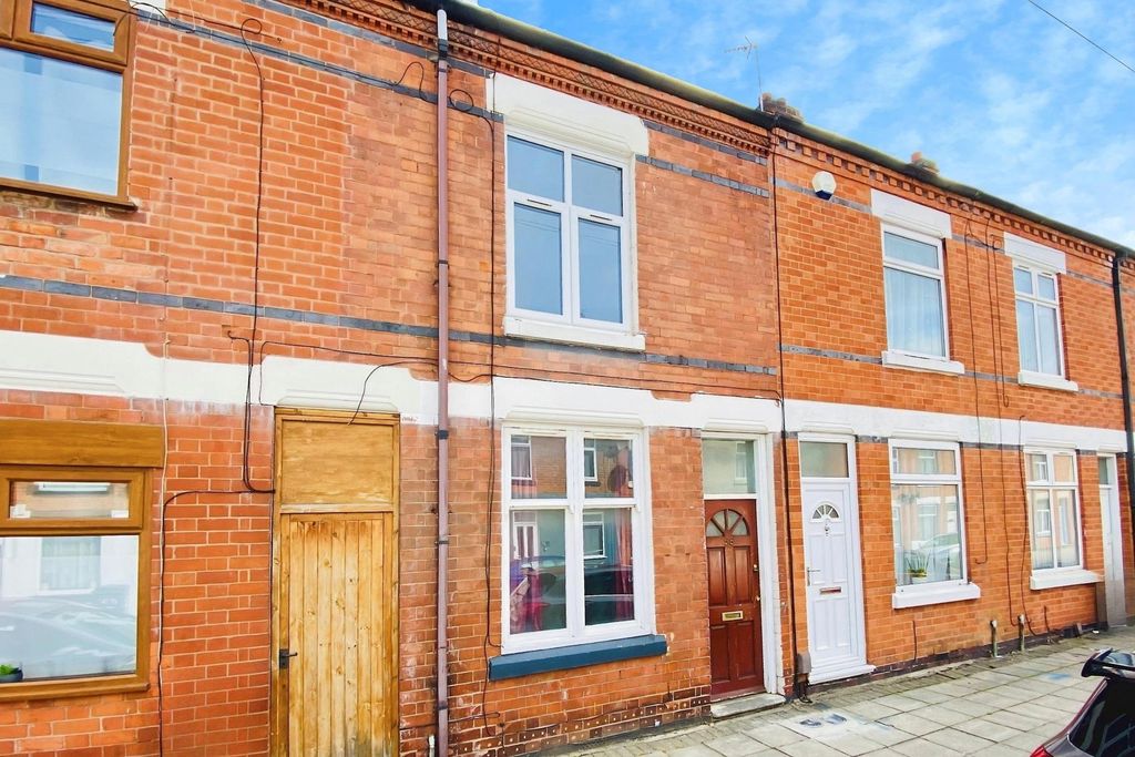 Property photo 1 of 16