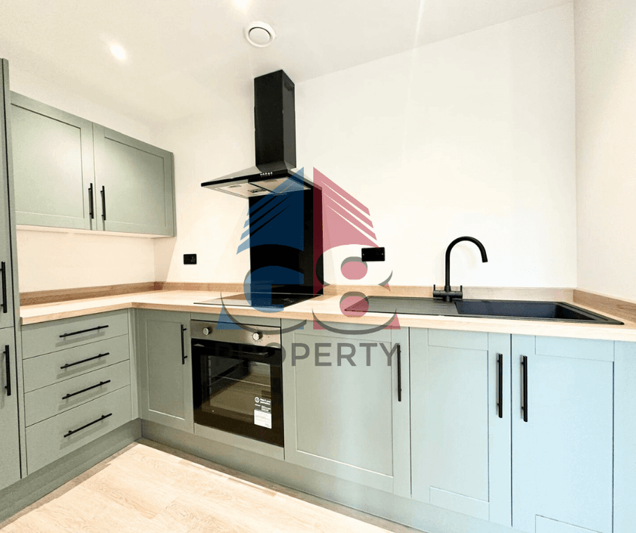 Property photo 3 of 16 Gallery