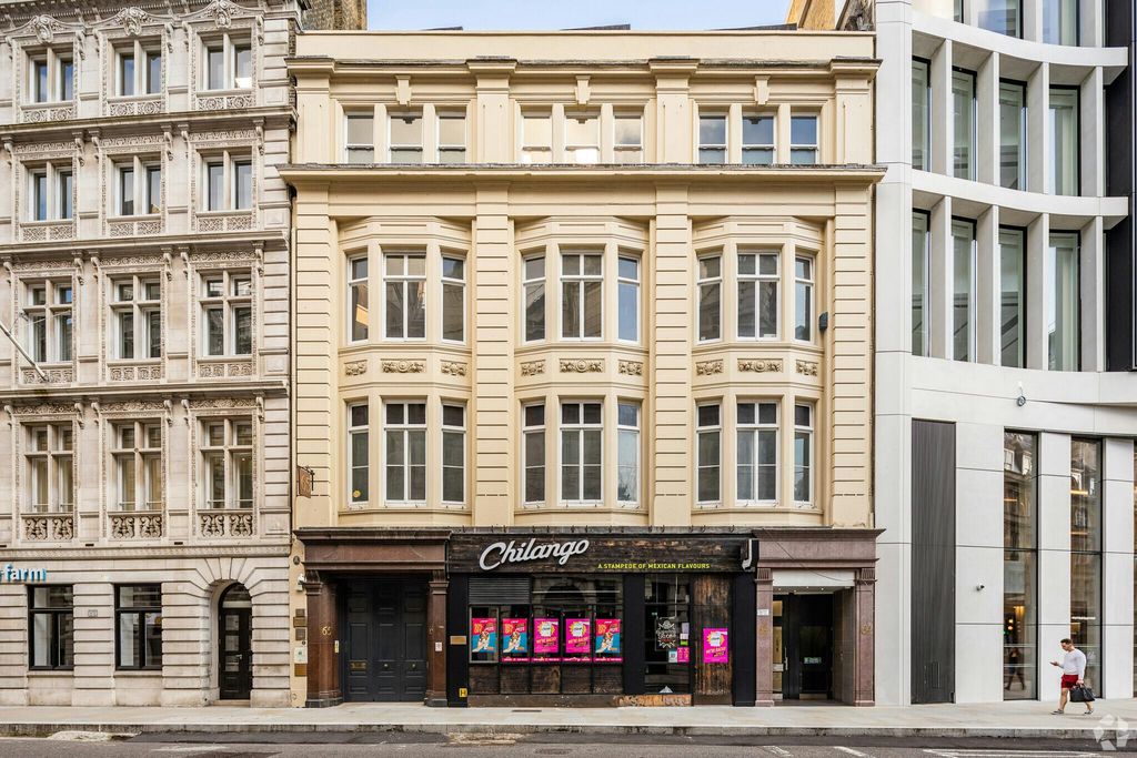 Property photo 1 of 6 65 London Wall  Ext.Jpg