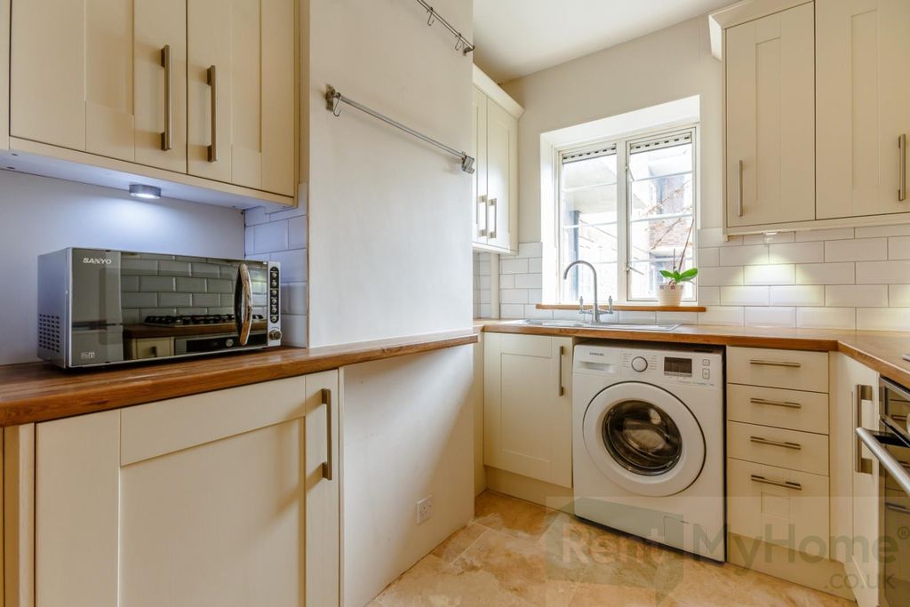 Property photo 1 of 23 8361638-Interior01.Jpg