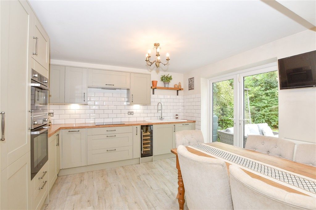 Property photo 3 of 6 Kitchen/Diner