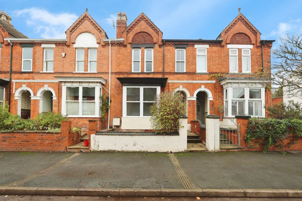 Property photo 1 of 18 4695471