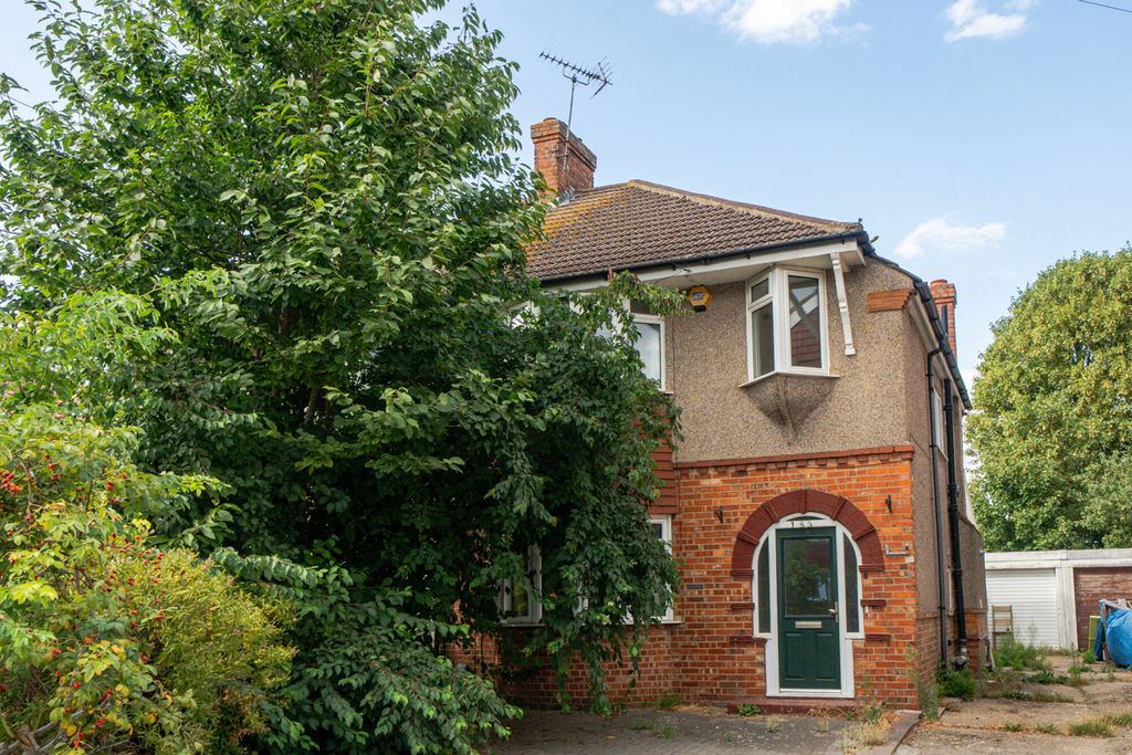 Property photo 1 of 20 1511070-18-6A85Da...