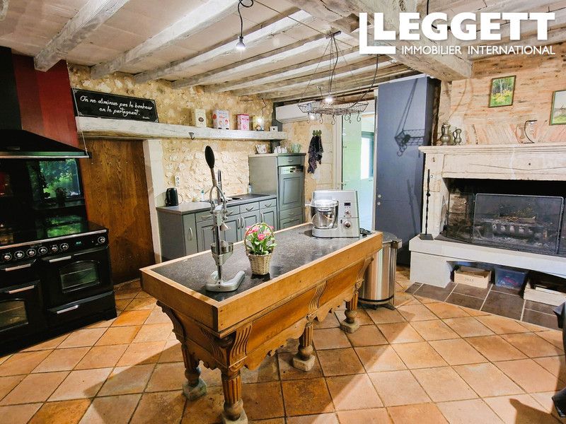 Property photo 2 of 10