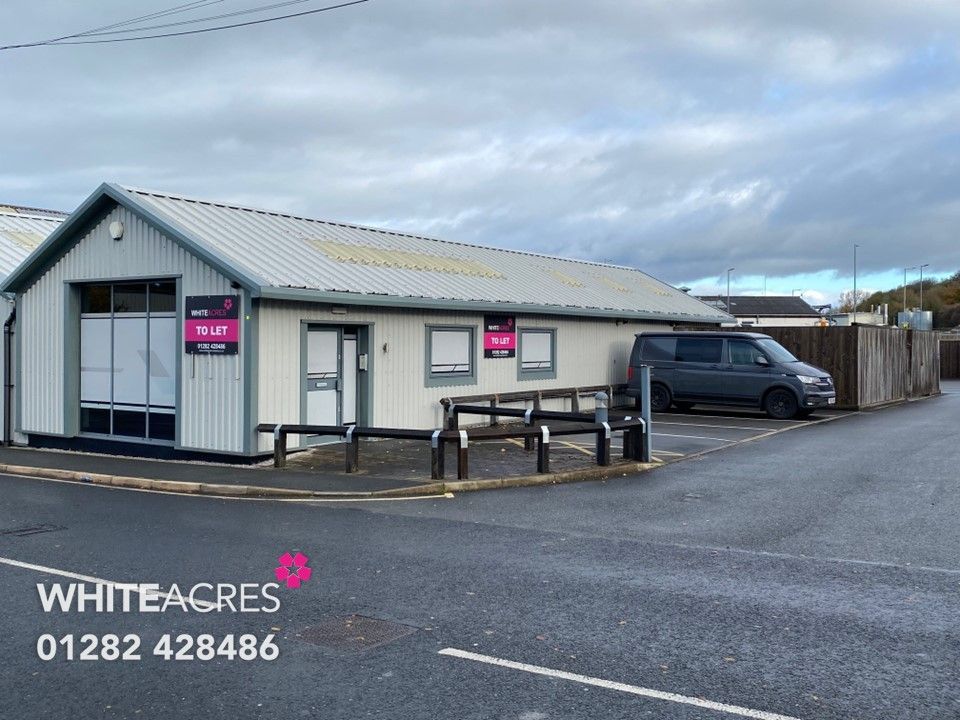 Property photo 1 of 10 Photo 16